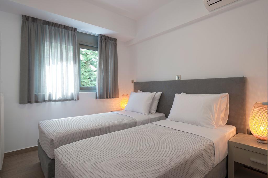 Petal Apartments Athena Bagian luar foto