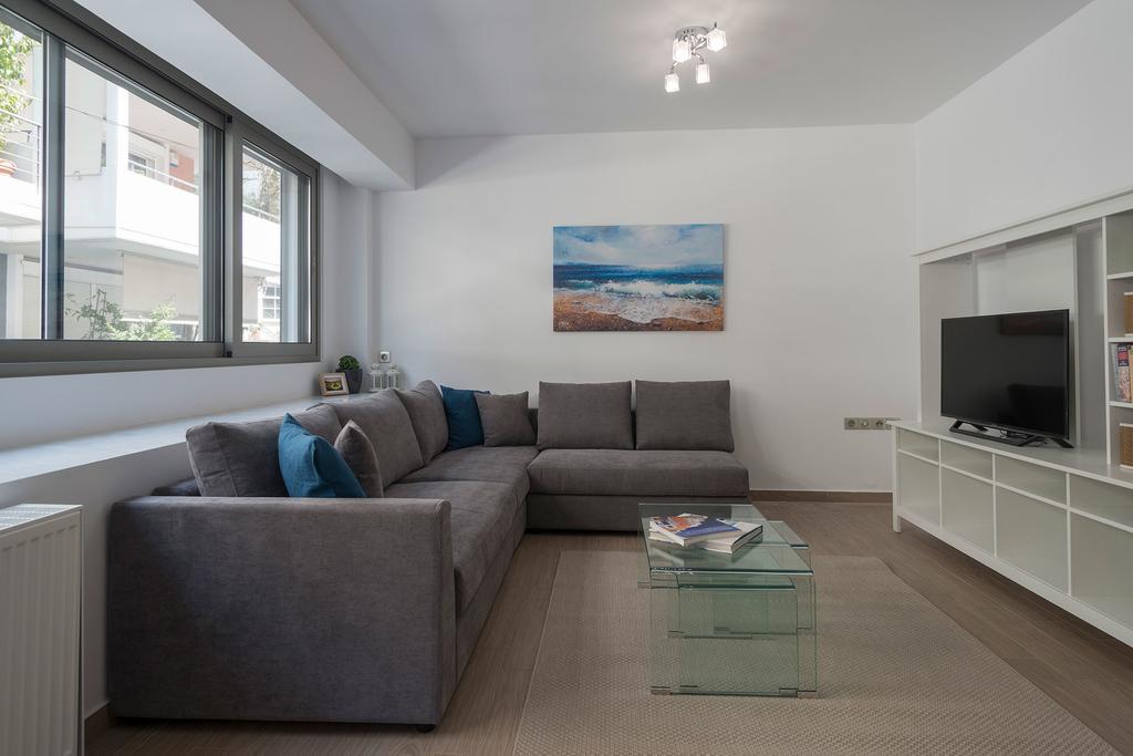 Petal Apartments Athena Bagian luar foto