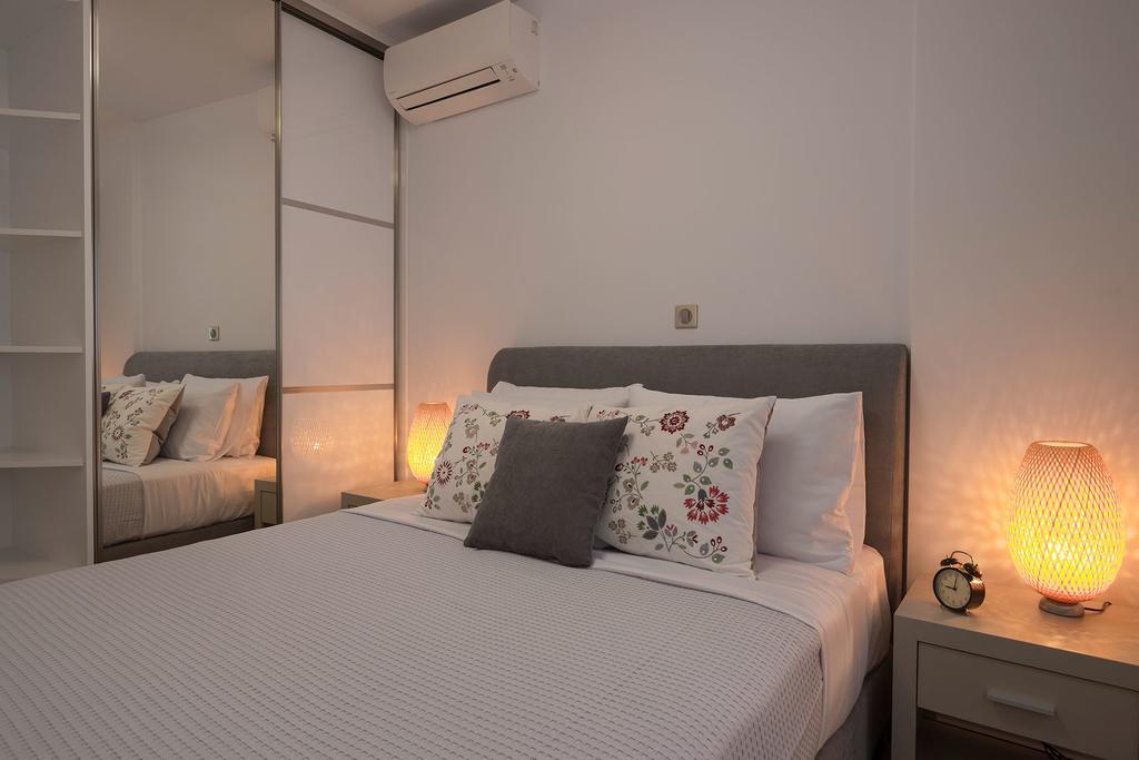 Petal Apartments Athena Bagian luar foto